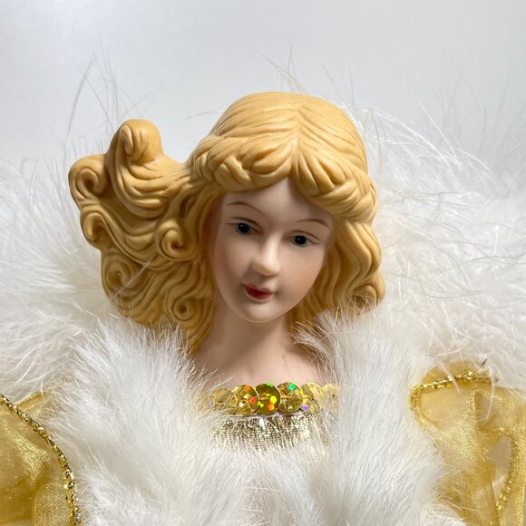 Angelic Angel Christmas Tree Topper Holiday Décor - Picture 2 of 7